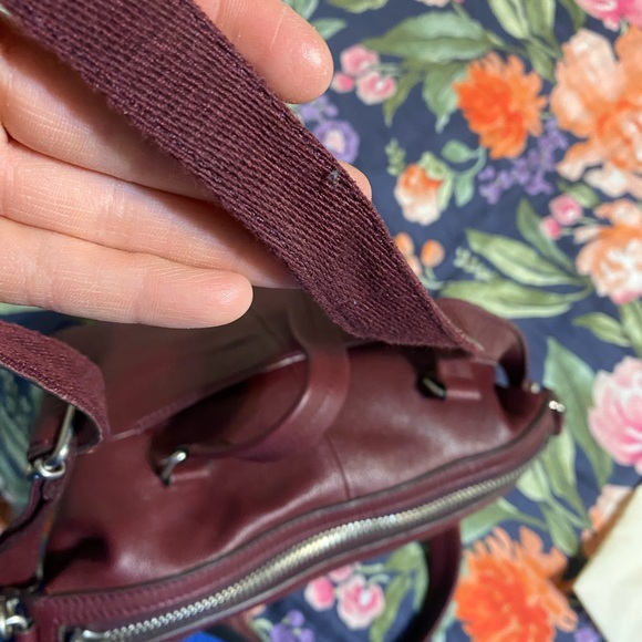 EUC Maroon Fossil Purse - Picture 2 of 5